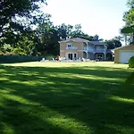 Le Clos D'ignac Gæstehus 4*