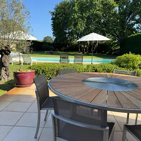 Affittacamere Helena - Anciennement Le Clos D'ignac 4*