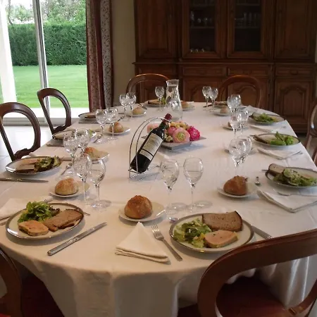 Le Clos D'ignac Pensjonat 4*